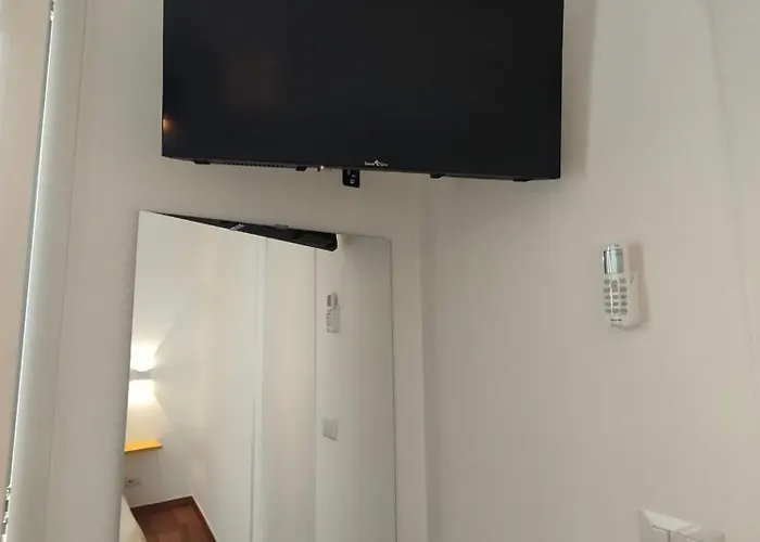 Ravanas 33 アパート