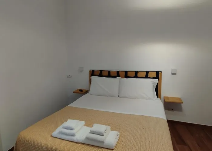 Ravanas 33 * バーリ